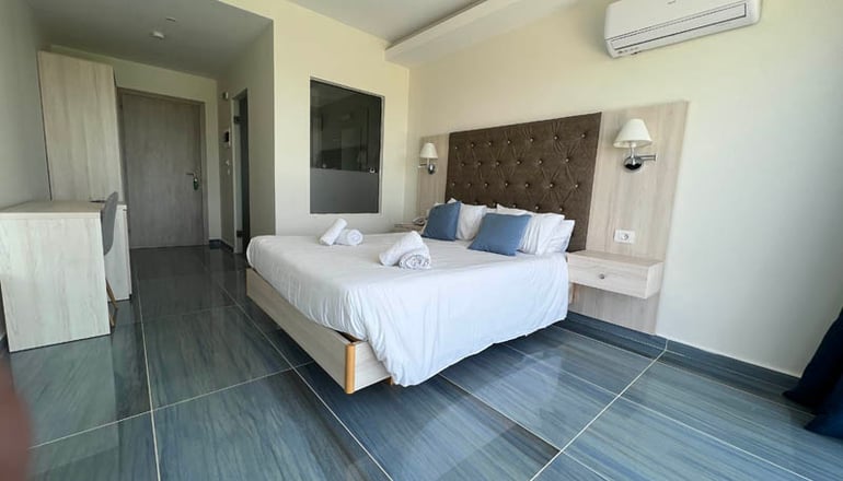 4* Laguna Holiday Resort