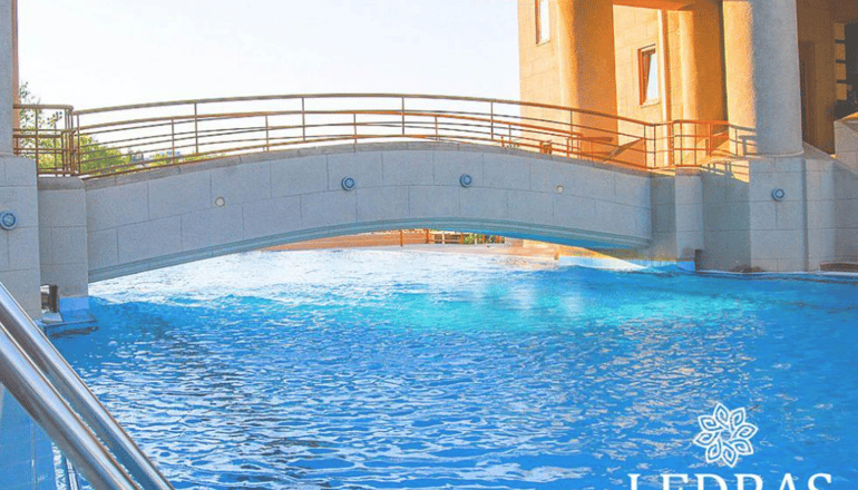 4* Ledras Beach Hotel