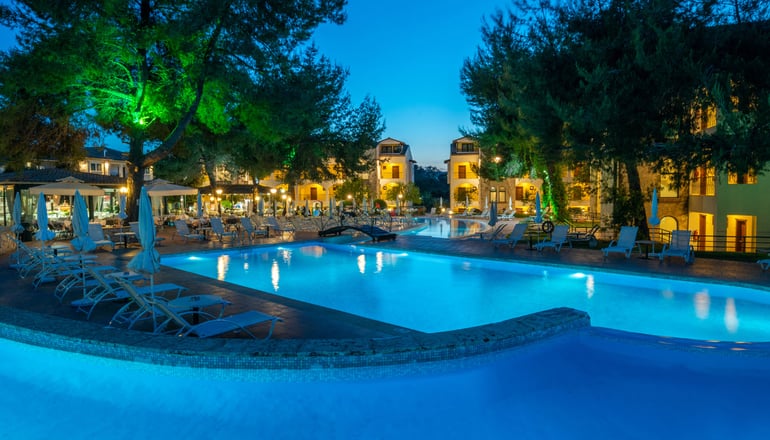 4* Lesse Hotel - Χανιώτη, Χαλκιδική