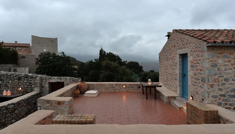 4* Lithos Stone Suites - Αρεόπολη, Μάνη