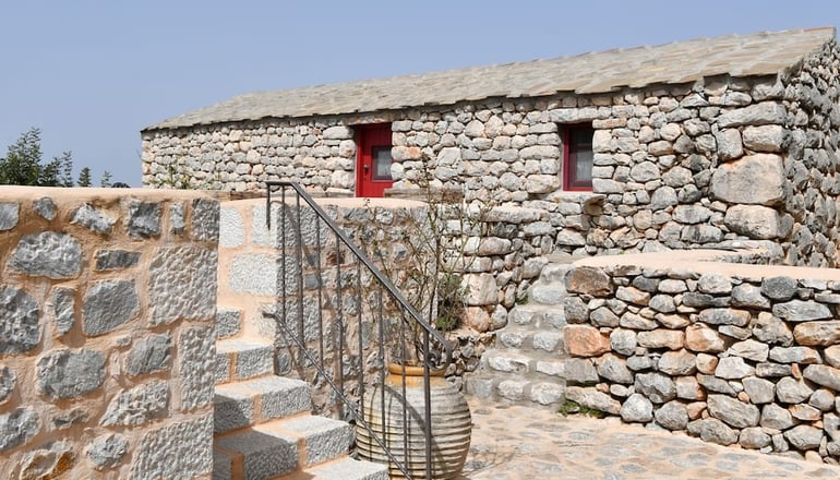 4* Lithos Stone Suites - Αρεόπολη, Μάνη