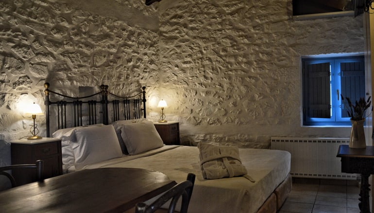 4* Lithos Stone Suites - Αρεόπολη, Μάνη