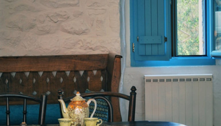 4* Lithos Stone Suites - Αρεόπολη, Μάνη