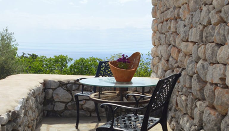 4* Lithos Stone Suites - Αρεόπολη, Μάνη