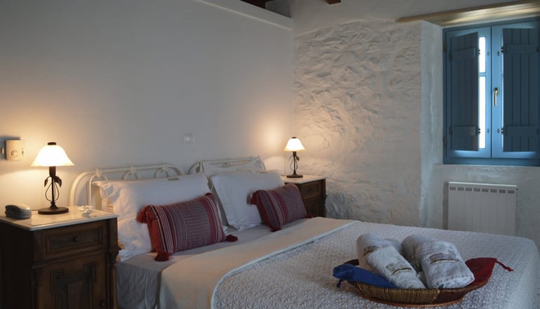 4* Lithos Stone Suites - Αρεόπολη, Μάνη