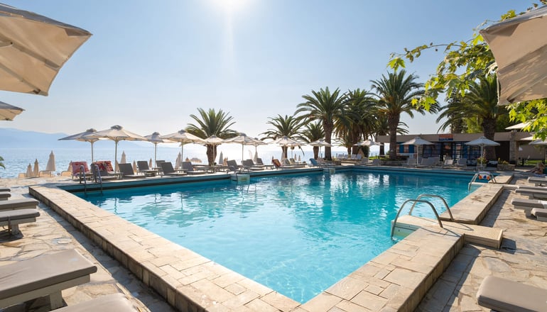 4* Long Beach Resort Hotel