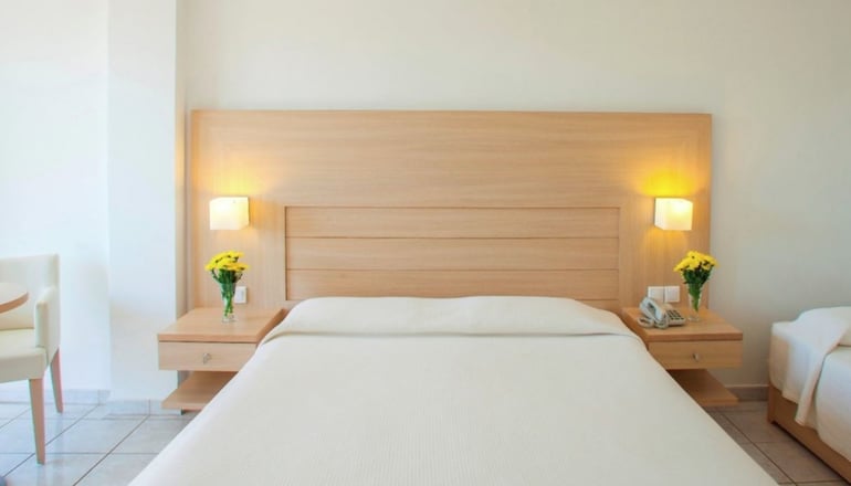 4* Louis Corcyra Gardens