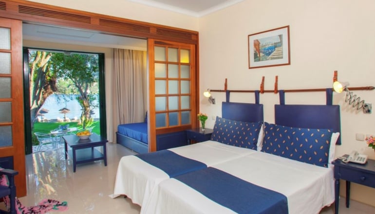 4* Louis Corcyra Gardens