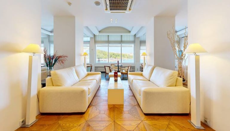 4* Lucy Hotel - Χαλκίδα