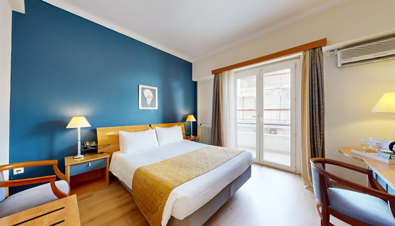 4* Lucy Hotel Chalkida