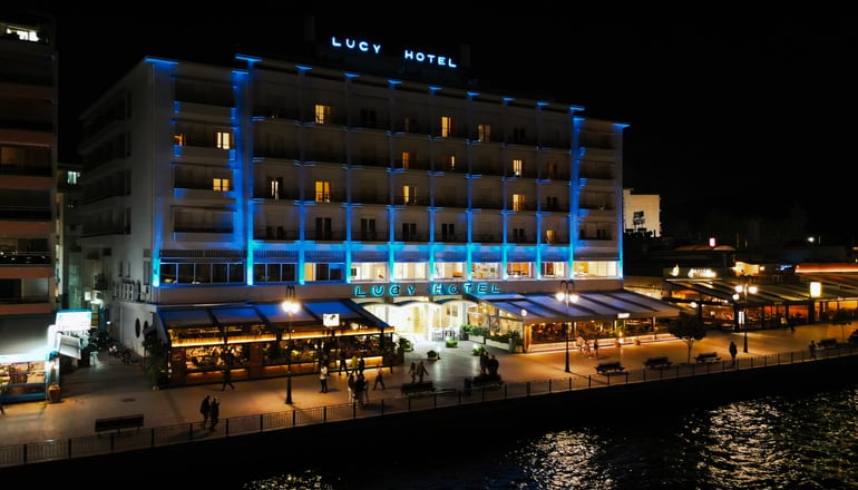 4* Lucy Hotel Chalkida