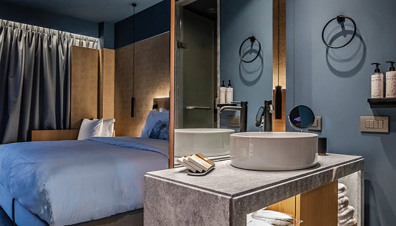 4* Magnes Hotel