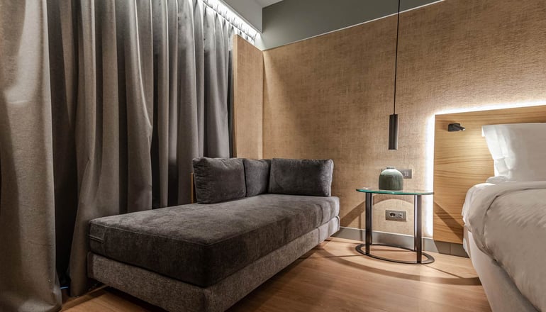 4* Magnes Hotel