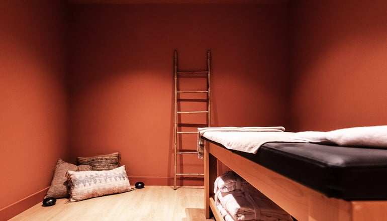 4* Magnes Hotel