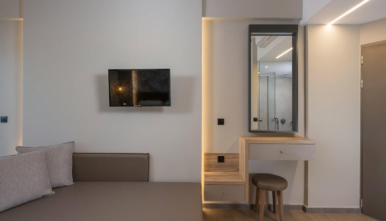 4* Mare Blue & Suites