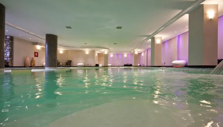 4* Miramonte Chalet Hotel & Spa - Παλαιός Άγιος Αθανάσιος, Καϊμακτσαλάν