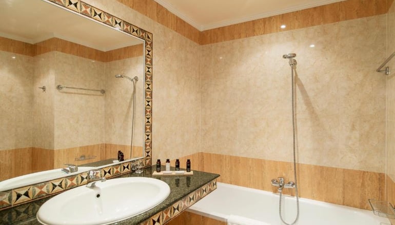 4* Mitsis Petit Palais Beach Hotel - Πόλη, Ρόδος