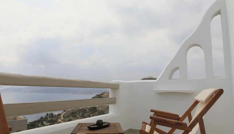 Theasis Luxury Suites