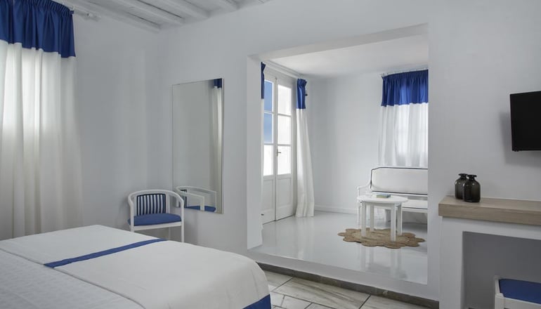 4* Mr. and Mrs. White Tinos Boutique Resort