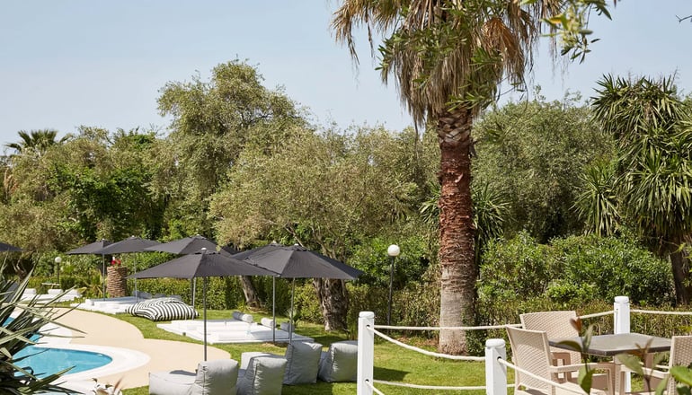 4* Mr & Mrs White Corfu - Αχαράβη, Κέρκυρα