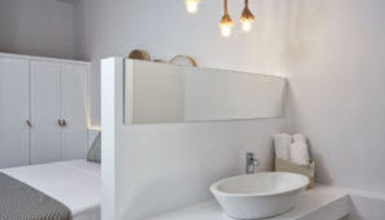 4* Mr & Mrs White Corfu - Αχαράβη, Κέρκυρα
