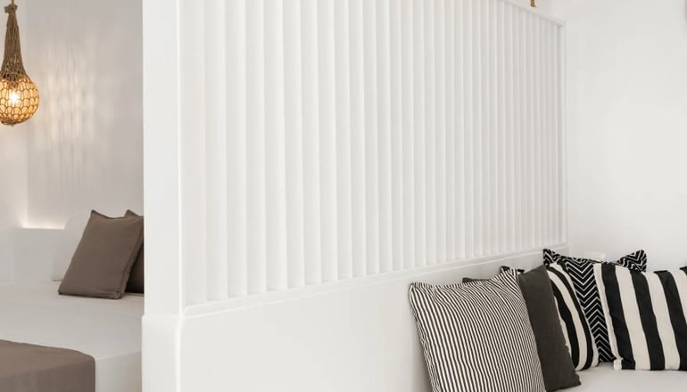 4* Mr & Mrs White Corfu