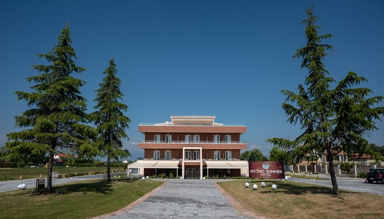 4* Mythic Summer Hotel