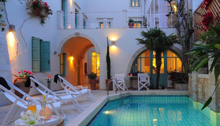 4* Mythos Suites Hotel