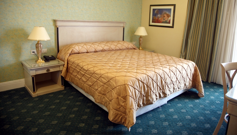 4* Nafsika Palace Hotel