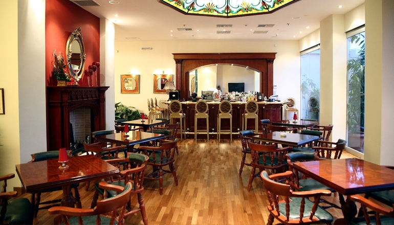 4* Nafsika Palace Hotel