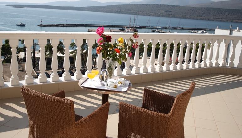 4* Nafsika Palace Hotel