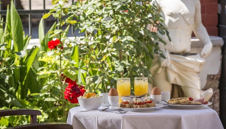 4* Nafsimedon Hotel