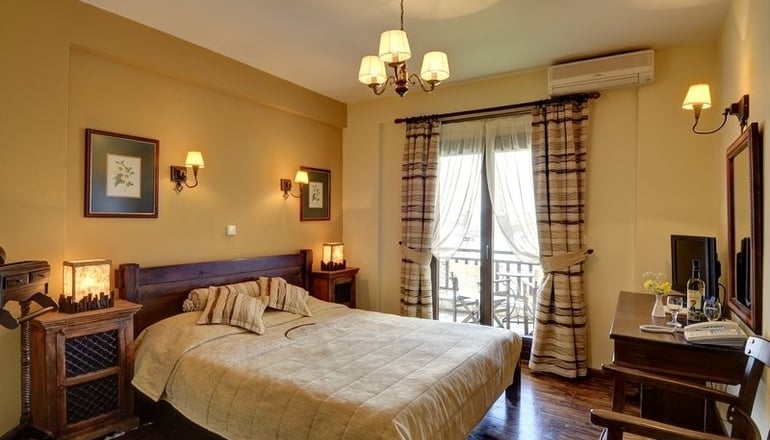 4* Naiades Hotel