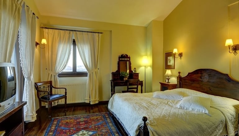 4* Naiades Hotel