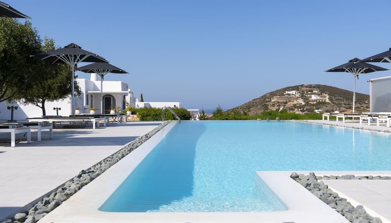 4* Naoussa Hills Boutique Resort
