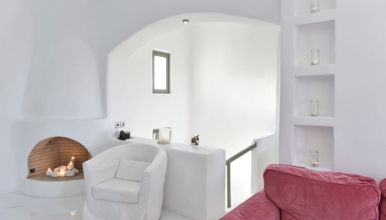 4* Naoussa Hills Boutique Resort