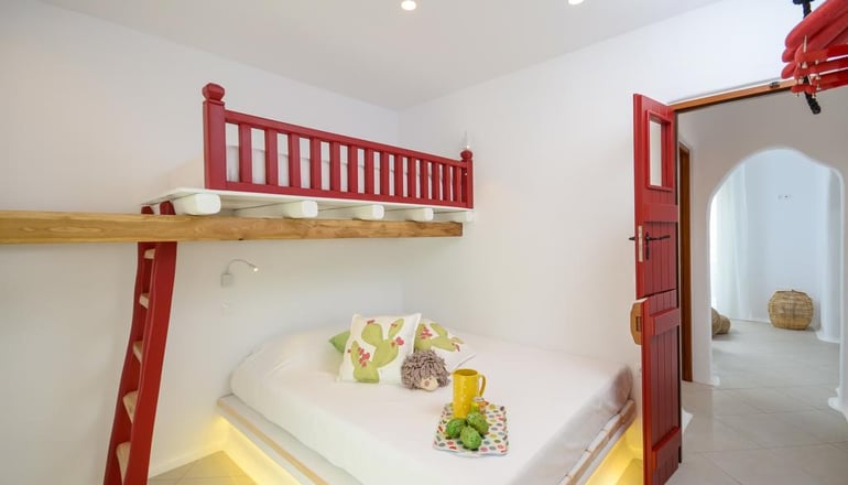 Naxos Euphoria Suites