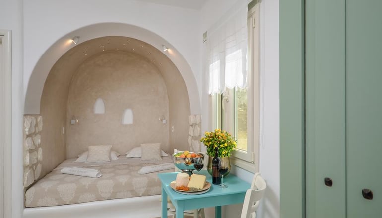 Naxos Euphoria Suites