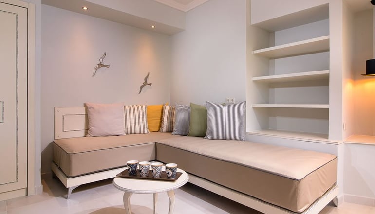 4* Neikos Luxury Suites - Χανιώτη, Χαλκιδική