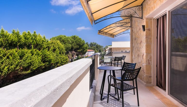 4* Neikos Luxury Suites - Χανιώτη, Χαλκιδική