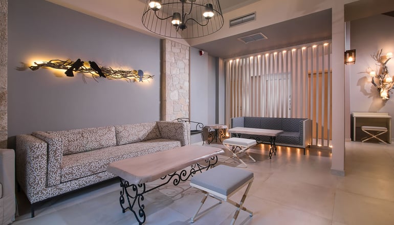 4* Neikos Luxury Suites - Χανιώτη, Χαλκιδική