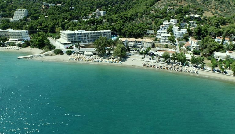 4* New Aegli Hotel