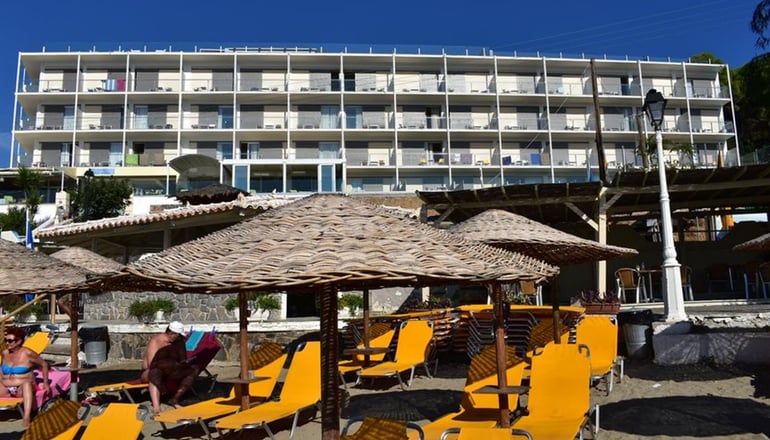 4* New Aegli Hotel