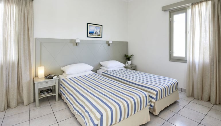 4* Nissos Thira Hotel - Φηρά, Σαντορίνη