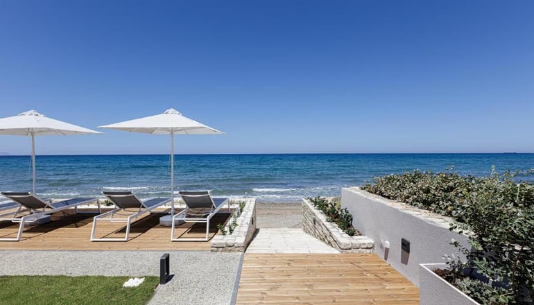 4* North Coast Seaside Suites