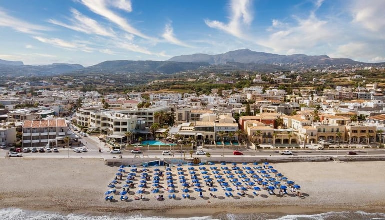 4* Pearl Beach