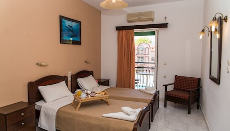 4* Perkes Complex Hotel