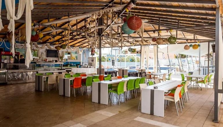 4* Perkes Complex Hotel