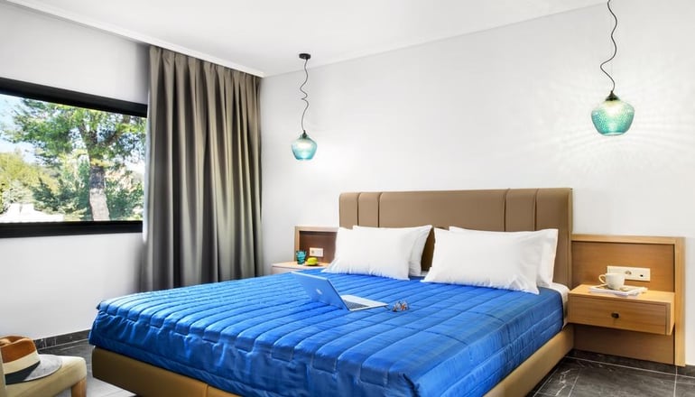 4* Philoxenia Hotel