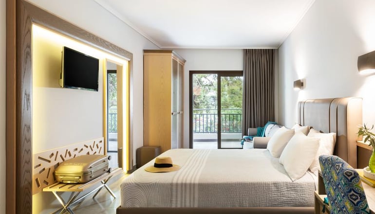 4* Philoxenia Hotel